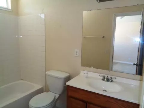 44438 8th St E, Lancaster, CA 93535 photo 17