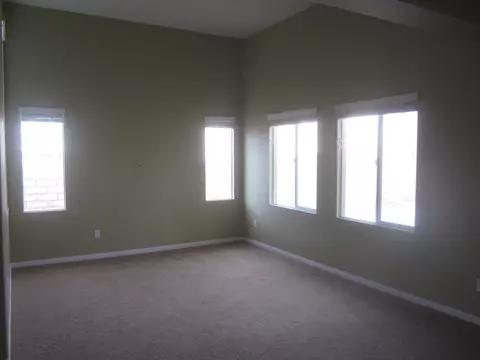 39338 Clear View Ct, Palmdale, CA 93551 photo 3