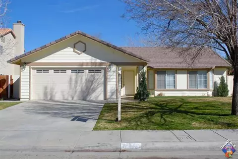 37386 Sheffield Dr, Palmdale, CA 93550 photo 1