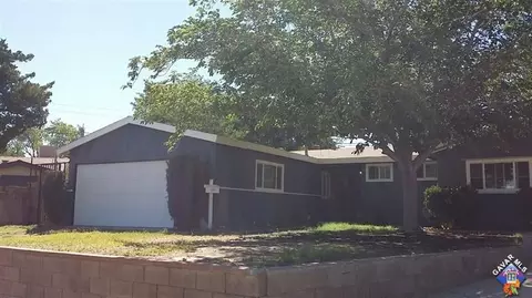 530 Newgrove St E, Lancaster, CA 93535 photo 1