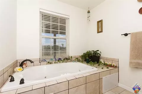 32211 122nd St, Pearblossom, CA 93553 photo 14