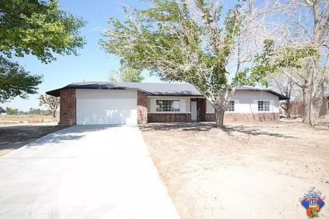 41411 152nd St, Lancaster, CA 93535 photo 1