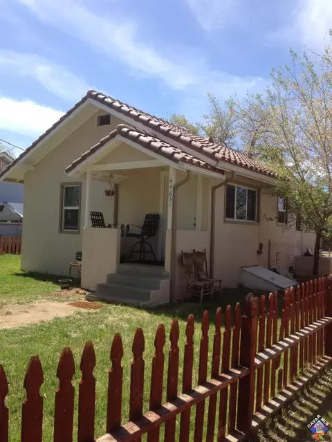 44631 Cedar Ave, Lancaster, CA 93534 photo 2