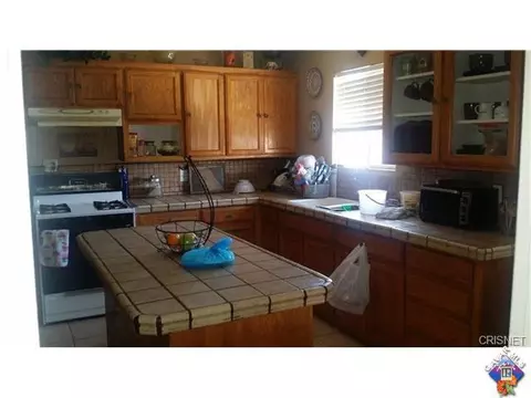 38233 17th St E, Palmdale, CA 93550 photo 5