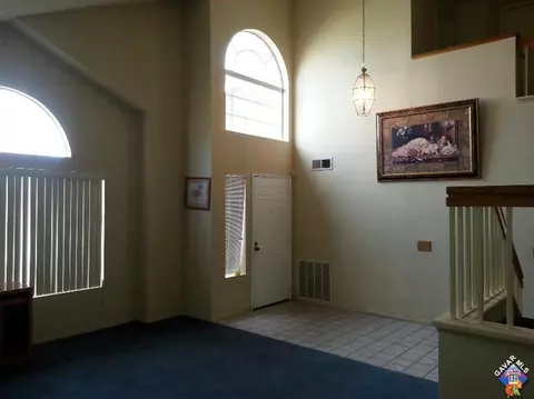 38225 32nd St, Palmdale, CA 93550 photo 2
