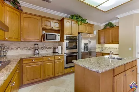 22255 Circle J Ranch Rd, Santa Clarita, CA 91350 photo 39