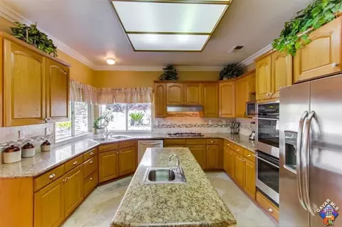 22255 Circle J Ranch Rd, Santa Clarita, CA 91350 photo 34