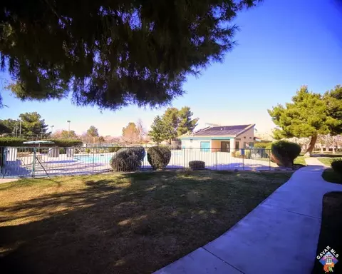 44454 15th St E #4, Lancaster, CA 93535 photo 22