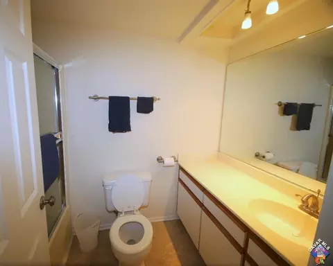 44454 15th St E #4, Lancaster, CA 93535 photo 9