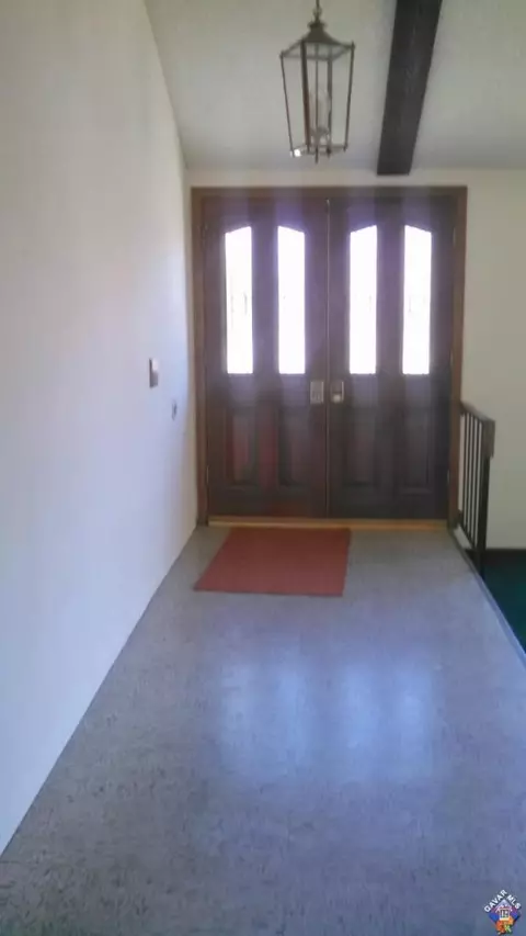44631 13th St, Lancaster, CA 93535 photo 2