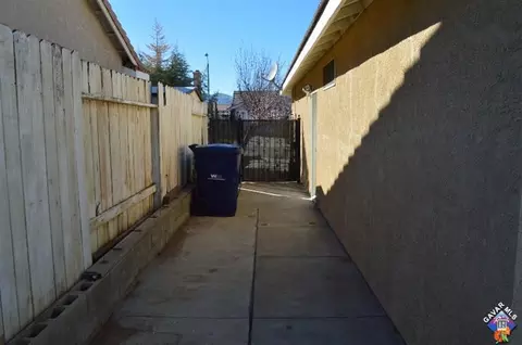 36934 Firethorn St, Palmdale, CA 93550 photo 55