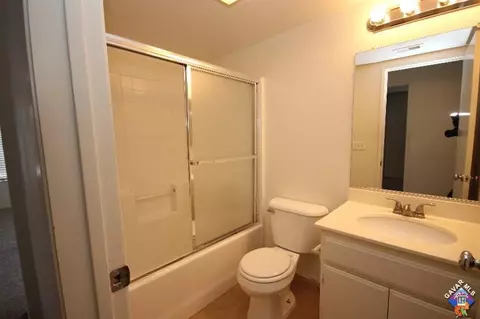 44500 Overland Ave, Lancaster, CA 93536 photo 11