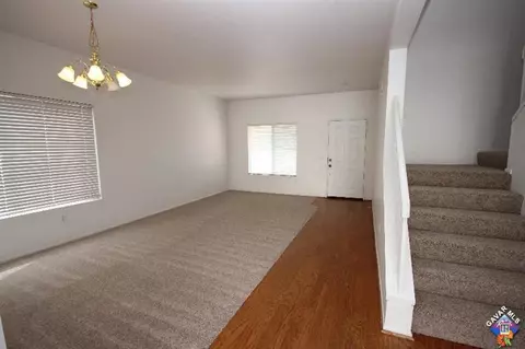 44500 Overland Ave, Lancaster, CA 93536 photo 3