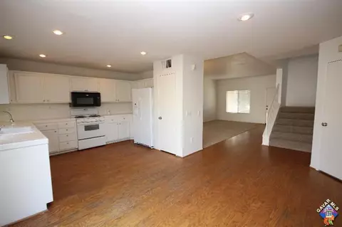 44500 Overland Ave, Lancaster, CA 93536 photo 5