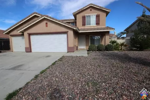 44500 Overland Ave, Lancaster, CA 93536 photo 2