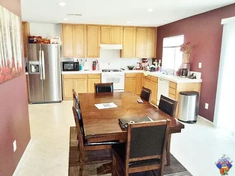 45124 Parkview Ln E, Lancaster, CA 93535 photo 11