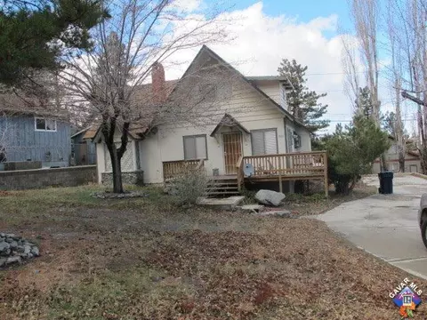 5321 Chaumont Dr, Wrightwood, CA 92397 photo 1