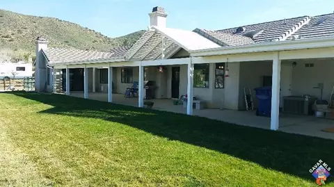 2465 Trails End Rd, Acton, CA 93510 photo 2
