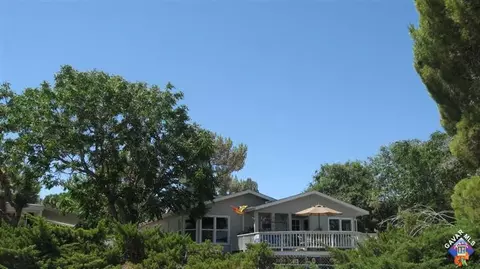 16754 Avenue X Spc #4, Llano, CA 93544 photo 3