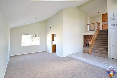 43730 16th St, Lancaster, CA 93535 photo 2