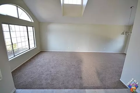 43730 16th St, Lancaster, CA 93535 photo 4