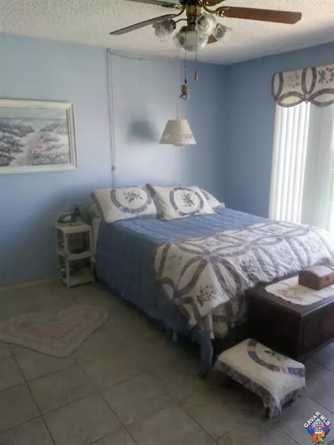 709 Oldfield St E, Lancaster, CA 93535 photo 7