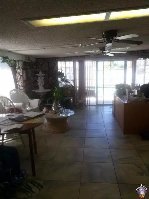 709 Oldfield St E, Lancaster, CA 93535 photo 6