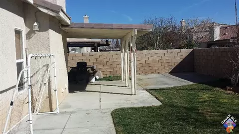 1732 Winderemere Dr W, Lancaster, CA 93534 photo 9