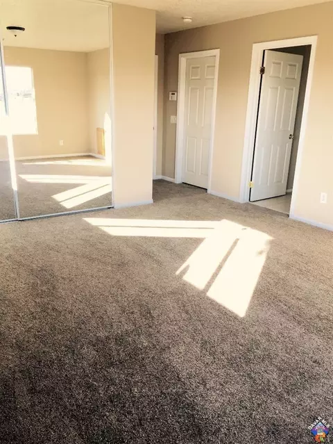 3322 R12 Ave E, Palmdale, CA 93550 photo 9