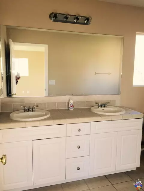 3322 R12 Ave E, Palmdale, CA 93550 photo 11