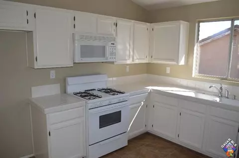 1938 Avenue S4 E, Palmdale, CA 93550 photo 10