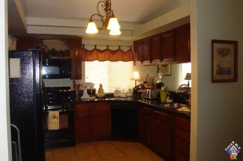 43940 Fallon Dr, Lancaster, CA 93535 photo 9