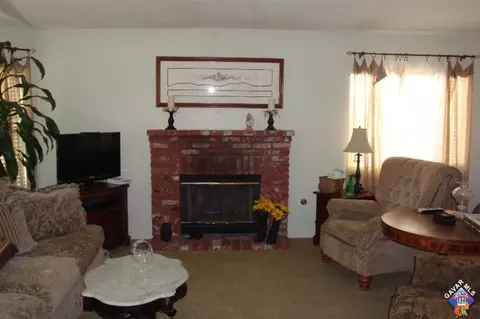 43940 Fallon Dr, Lancaster, CA 93535 photo 6