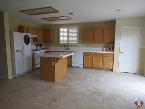 45414 Barrymore Ave, Lancaster, CA 93534 photo 28