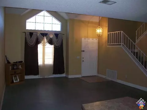 37362 Lasker Ave, Palmdale, CA 93550 photo 3