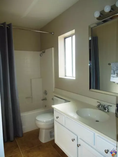 37471 Stonegate Ln, Palmdale, CA 93552 photo 24