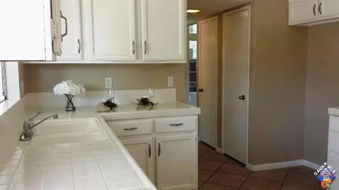 37471 Stonegate Ln, Palmdale, CA 93552 photo 19