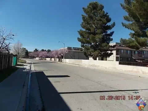 1812 Park Circle Dr, Lancaster, CA 93535 photo 7