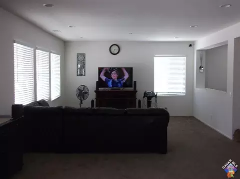 43359 Tali St, Lancaster, CA 93535 photo 4