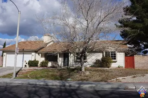43028 Cromley Ct, Lancaster, CA 93534 photo 1