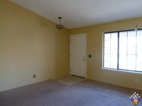 43028 Cromley Ct, Lancaster, CA 93534 photo 5