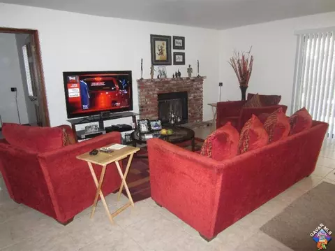 1234 Herzel Ave, Lancaster, CA 93535 photo 7