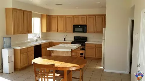 43634 32nd St, Lancaster, CA 93535 photo 4