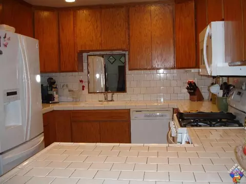 44665 95th St, Lancaster, CA 93535 photo 9