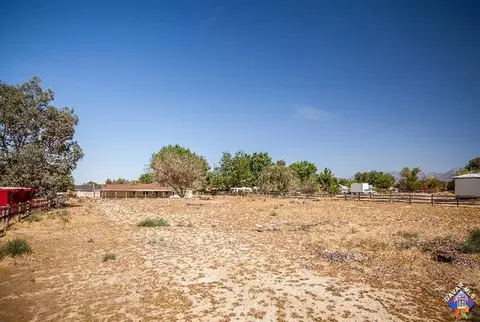 37447 97th St E, Littlerock, CA 93543 photo 7