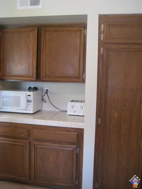 44338 Meyer Dr W, Lancaster, CA 93536 photo 6