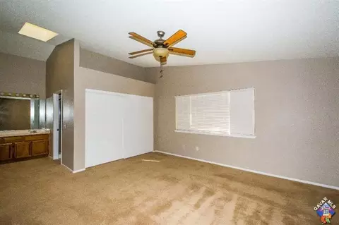 6304 Azalea Dr, Lancaster, CA 93536 photo 21