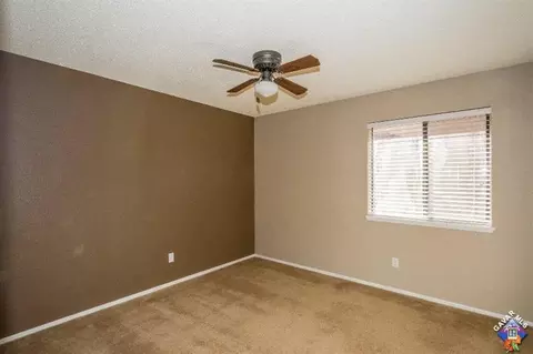 6304 Azalea Dr, Lancaster, CA 93536 photo 23