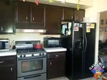 37649 Cherry Dr E, Palmdale, CA 93550 photo 3