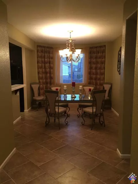 5767 Monaco Dr, Palmdale, CA 93552 photo 12